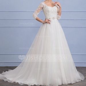 Brand new! Size 14 A-line princess wedding dress